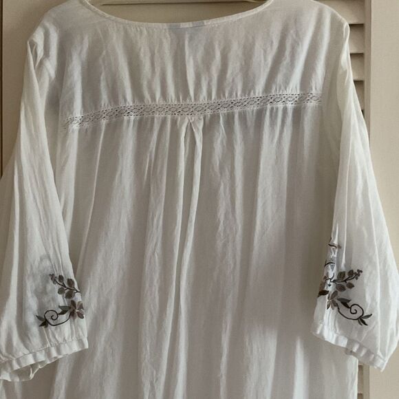 Summer WHITE EMBROIDERED WOMAN TUNIC/BEACH COVER UP SIZE M - Picture 7 of 11